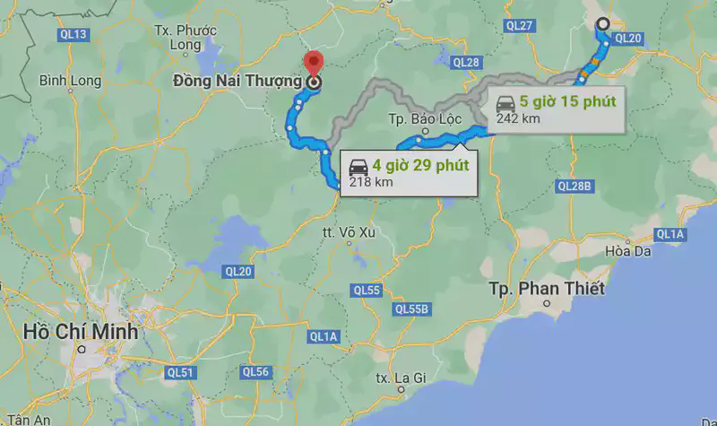 Map showing driving routes from near Phan Thiết to Đồng Nai Thượng with travel times.
